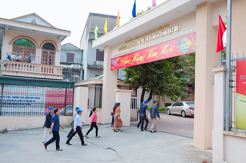 Kiềm Saphia tới thăm Cơ sở Bảo trợ, chăm sóc trẻ em có hoàn cảnh đặc biệt Tỉnh Quảng Ninh