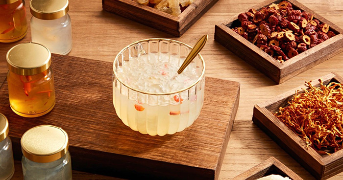 Tổ yến là chay hay mặn? Ăn chay ăn yến như thế nào?