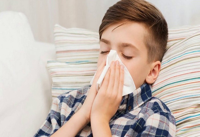 điều trị cúm A cho trẻ ở tại nhà