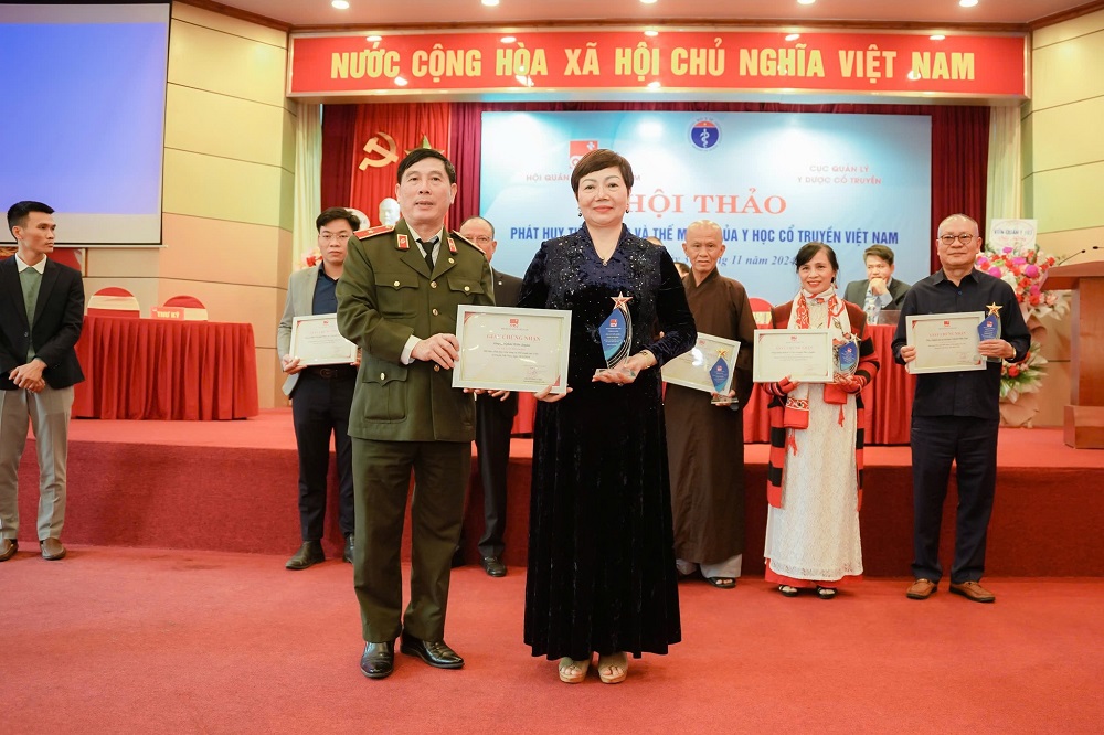KIỀM SAPHIA THỂ HIỆN KHÍA CẠNH CÔNG NGHỆ NỔI BẬT TẠI HỘI THẢO: PHÁT HUY TIỀM NĂNG VÀ THẾ MẠNH CỦA Y HỌC CỔ TRUYỀN VIỆT NAM
