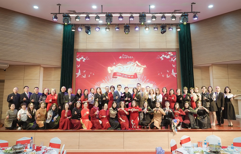 MỘT NHÀ, KIỀM LÀ NƠI ĐỂ VỀ – YEAR END PARTY GHI DẤU HÀNH TRÌNH RỰC RỠ CỦA KIỀM SAPHIA 2024