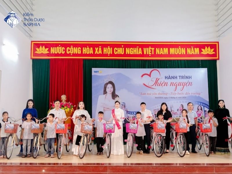 Tinh Than Viet Nam Trong Moi Kiem Saphier 1