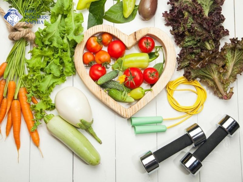 Uống Kiềm kết hợp với ăn uống lành mạnh để khỏe mạnh toàn diện