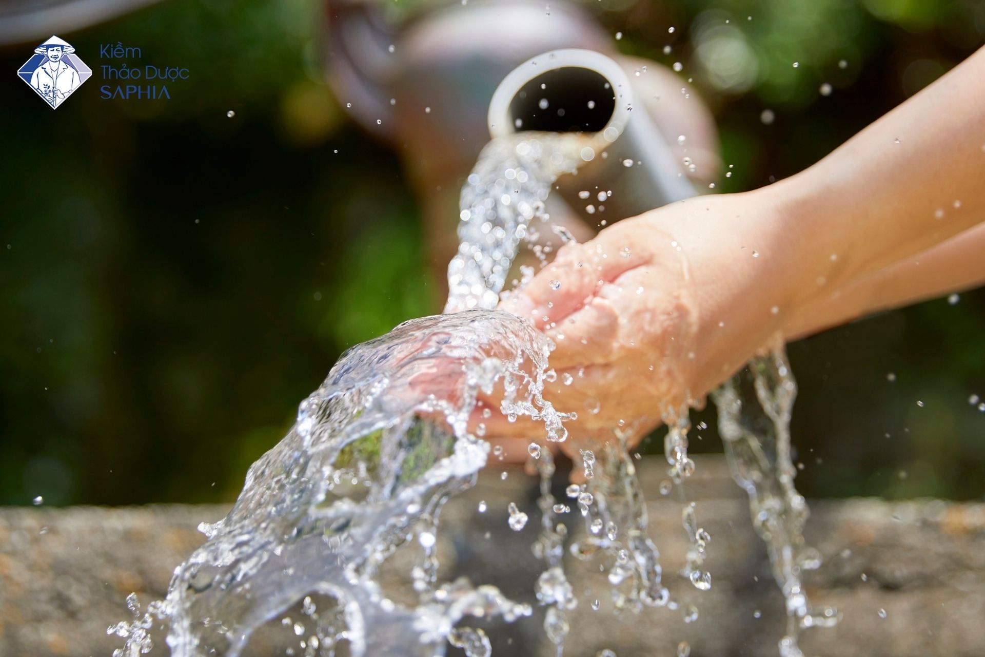 Nước kiềm dùng để làm gì? Công dụng thật sự của nước kiềm với sức khỏe