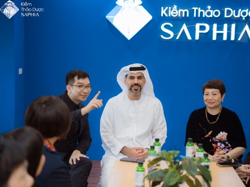 Hanh Trinh Tu Dubai Sang Viet Nam De Gap Go Doi Tac Phat Trien Cua Ty Phu Dubai 2