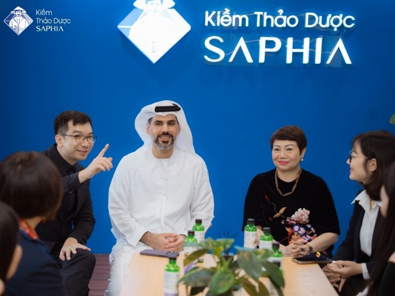 Ty Phu Dubai Noi Gi Ve Kiem Thao Duoc Saphia 3