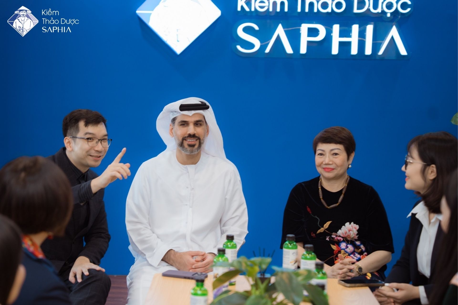 Tỷ phú Dubai nói gì về Kiềm thảo dược Saphia?