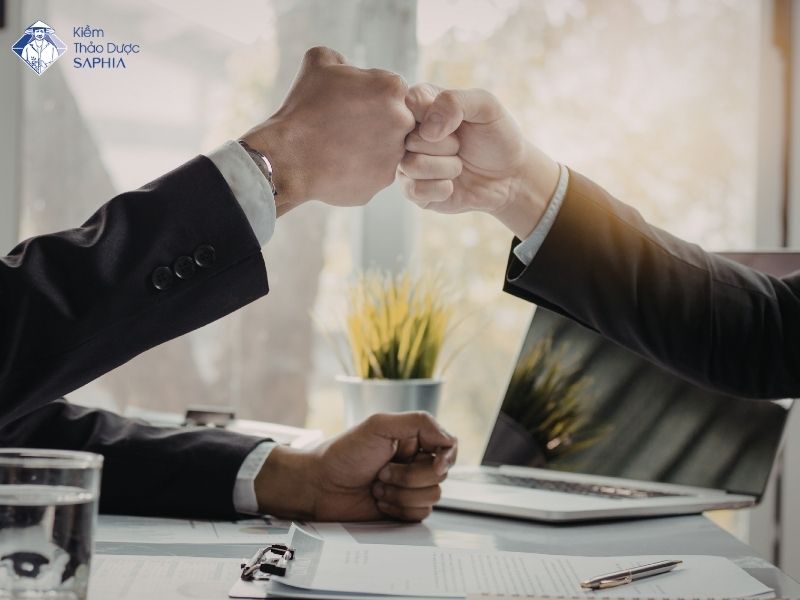 Kiềm thảo dược Saphia và các đối tác chiến lược trong & ngoài nước